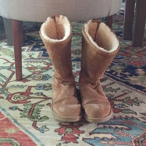 Tall UGG boots! Chestnut color.